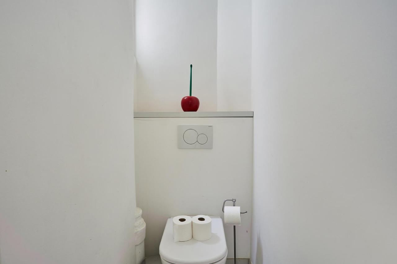 Apartment Beaubourg By Studio Prestige Paris Exteriör bild